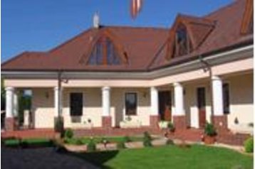 Słowacja Penzión Lúč na Ostrove, Zewnątrz